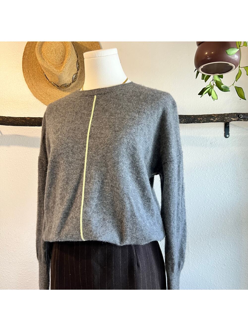 One Grey Day Front Lime Stripe Grey Cashmere Crewneck Sweater Size XS